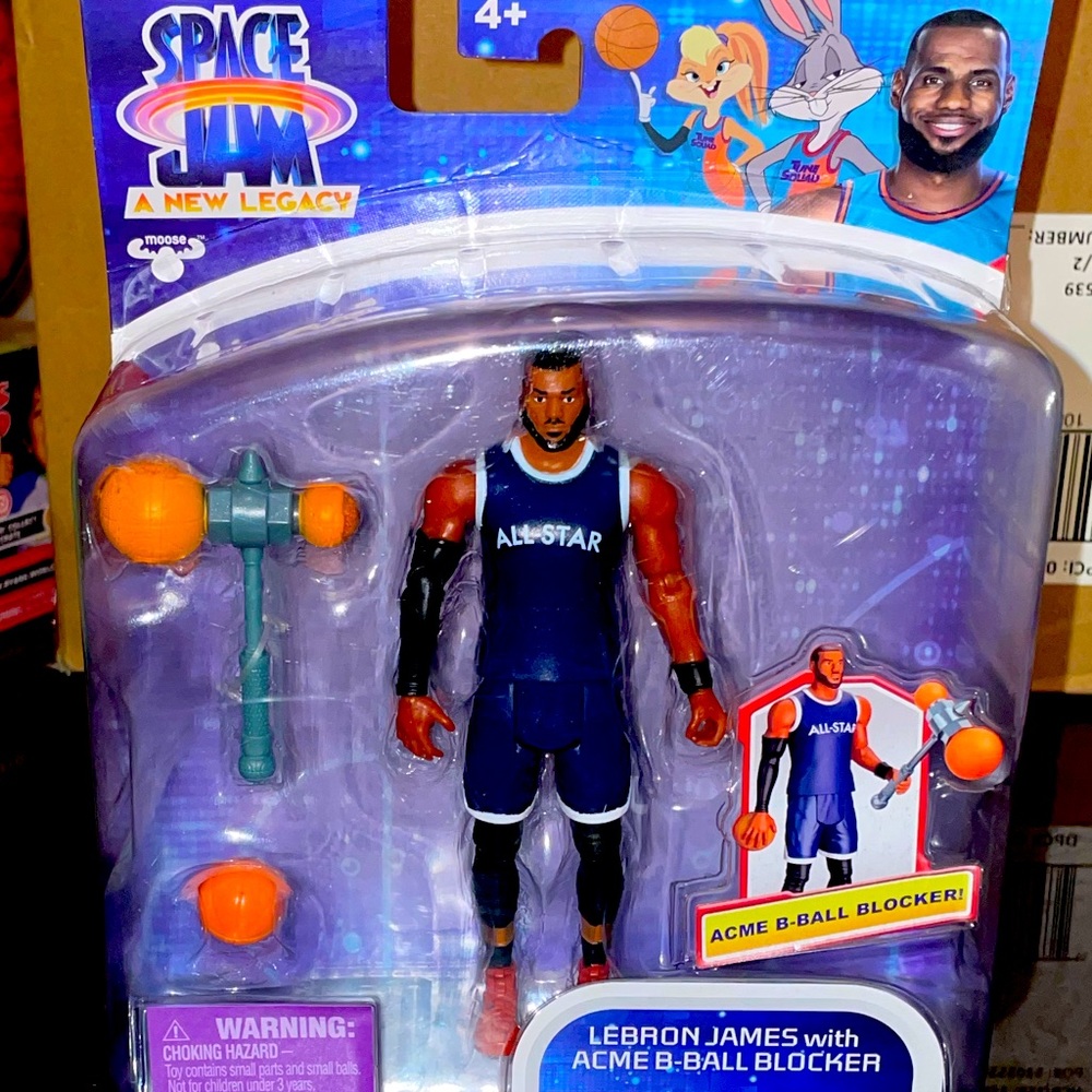 Lebron James with Acme B-Ball Blocker